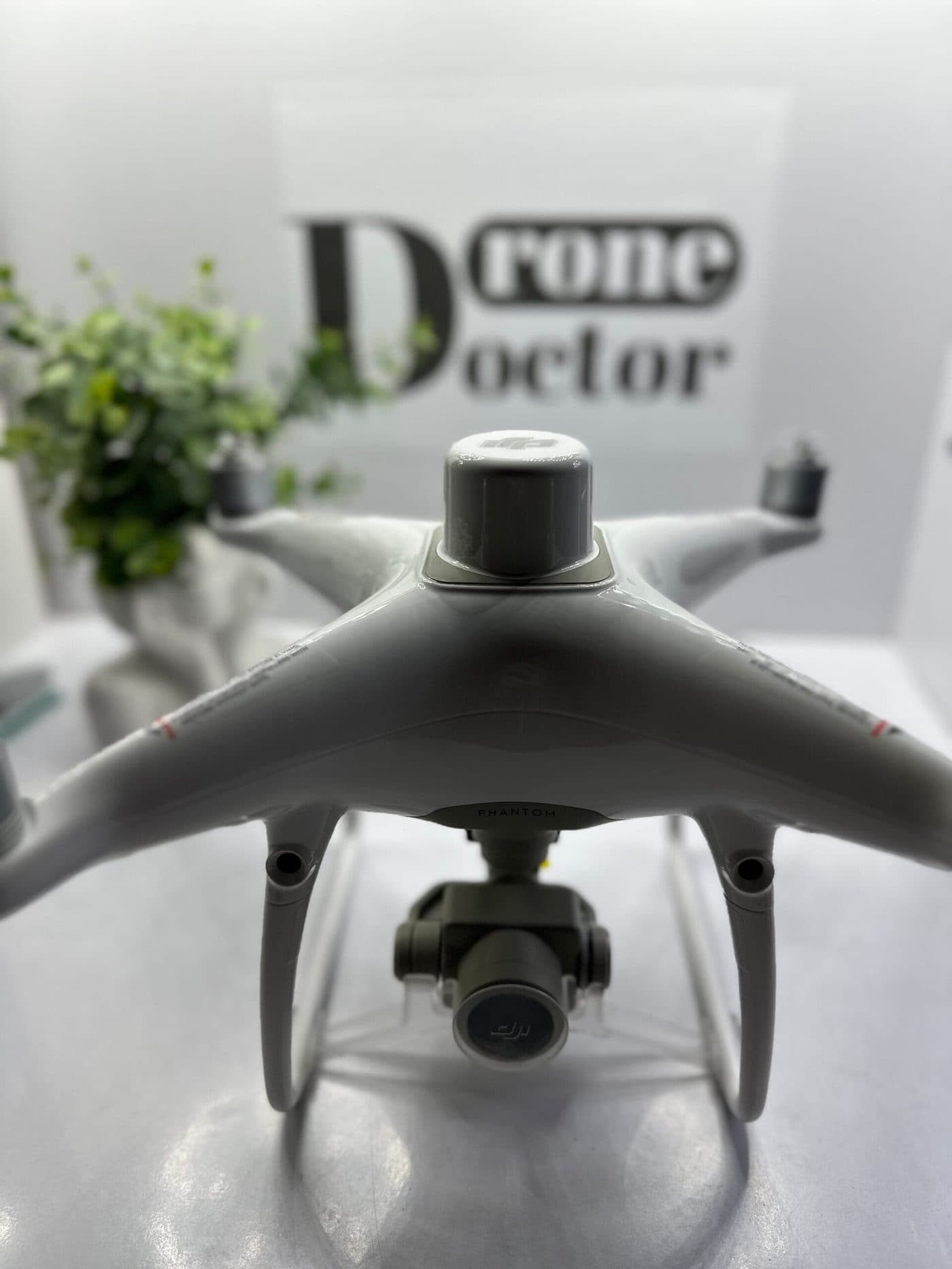 Dronă DJI în Service-ul DroneDoctor