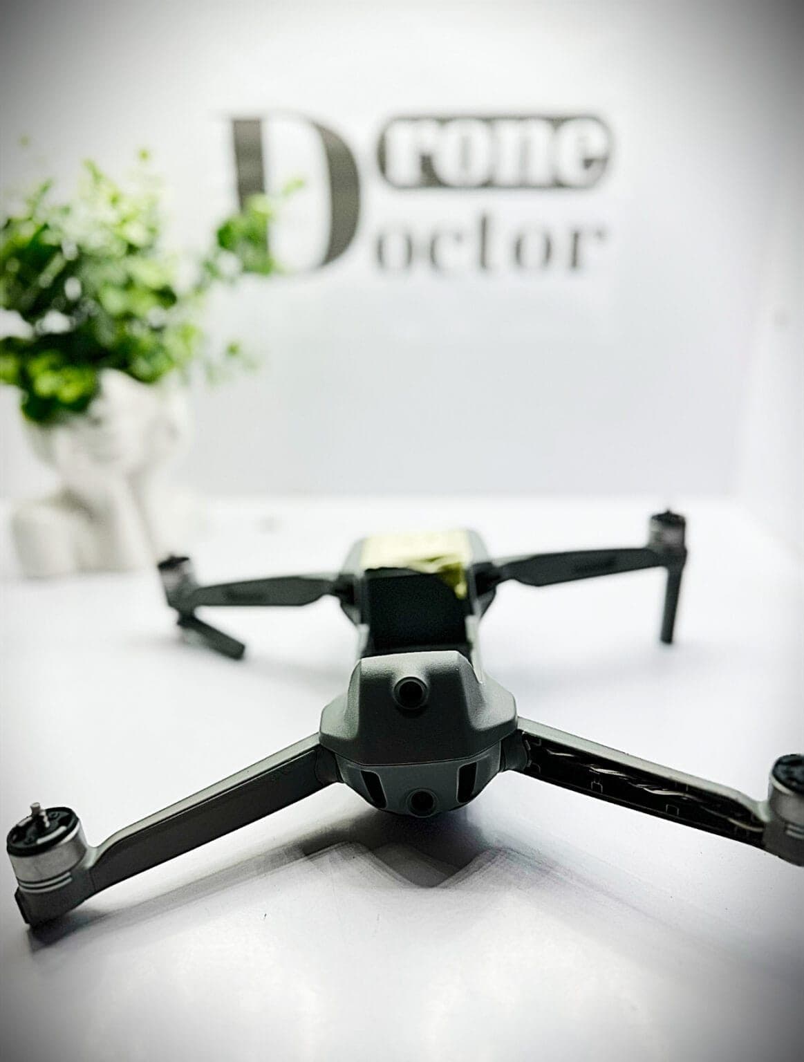 Dronă DJI în Service-ul DroneDoctor