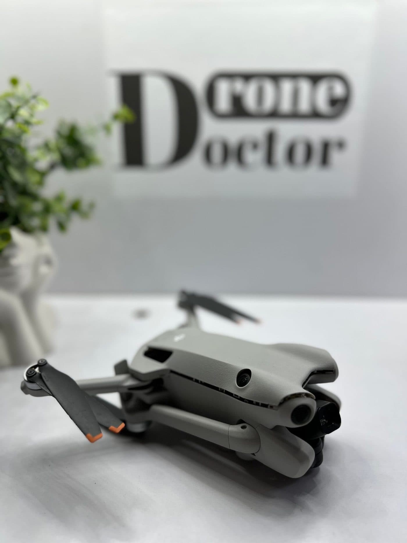 Dronă DJI în Service-ul DroneDoctor