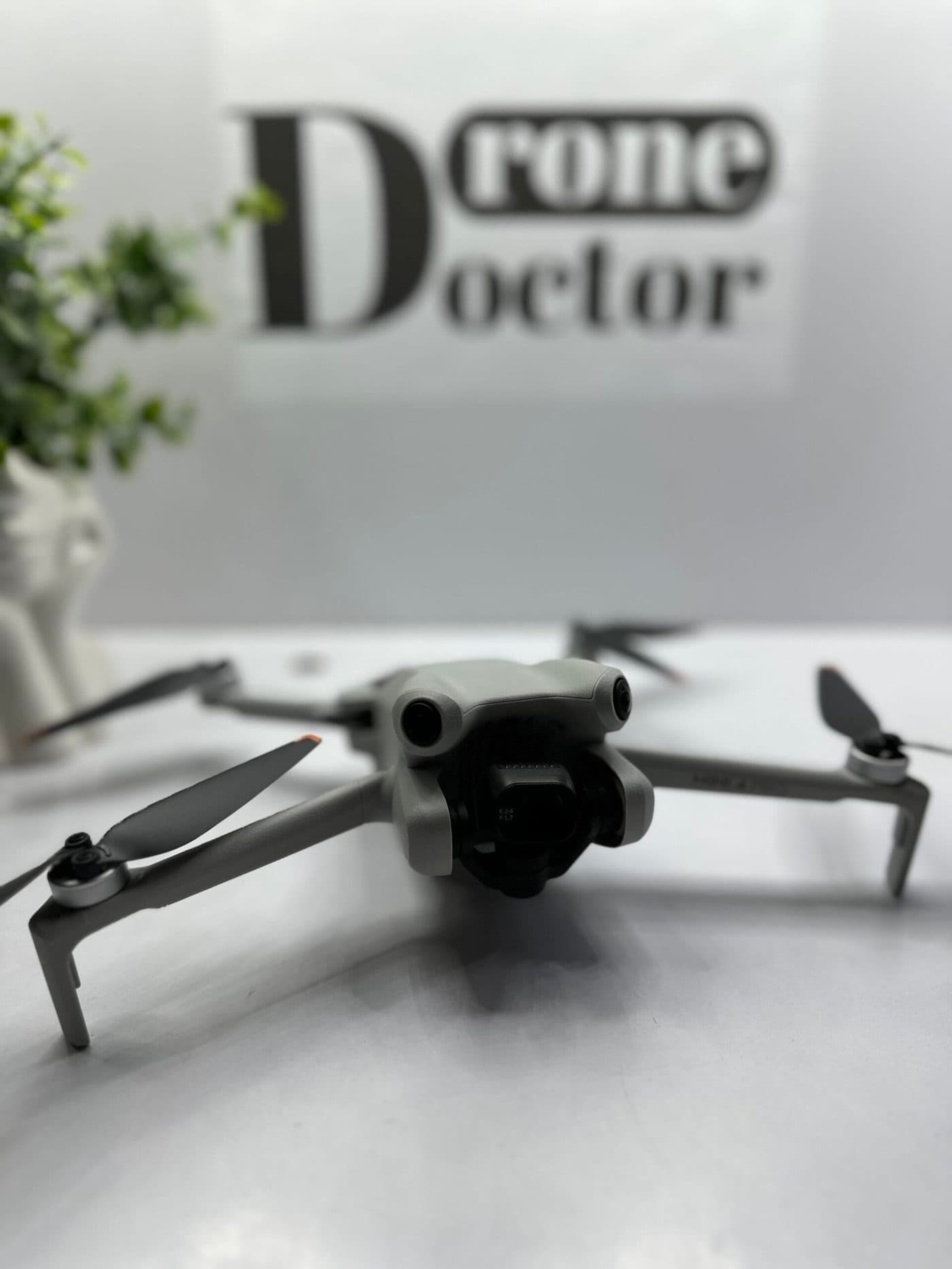Dronă DJI în Service-ul DroneDoctor
