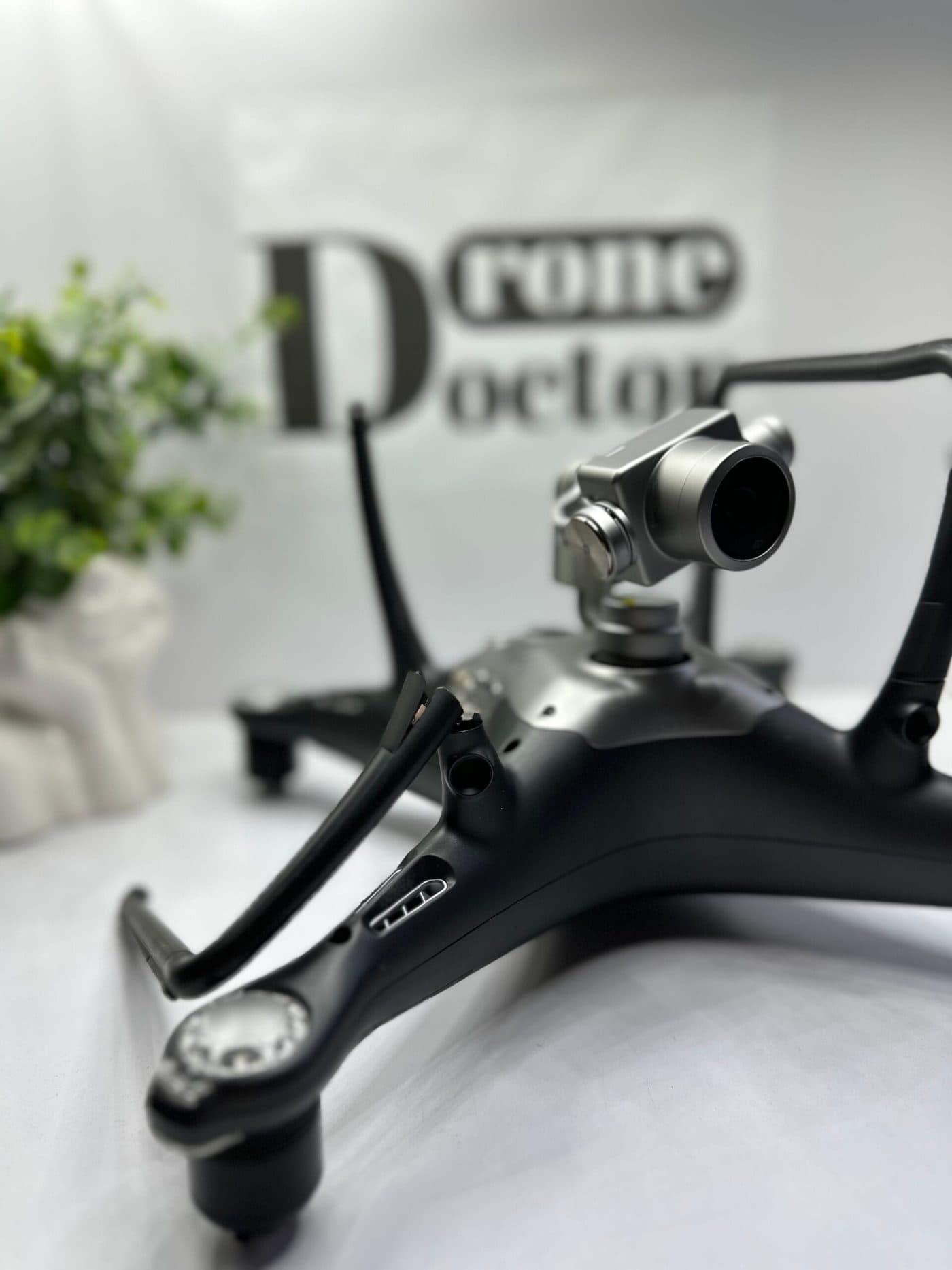 Dronă DJI în Service-ul DroneDoctor