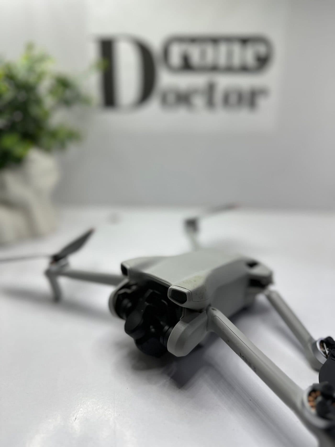 Dronă DJI în Service-ul DroneDoctor
