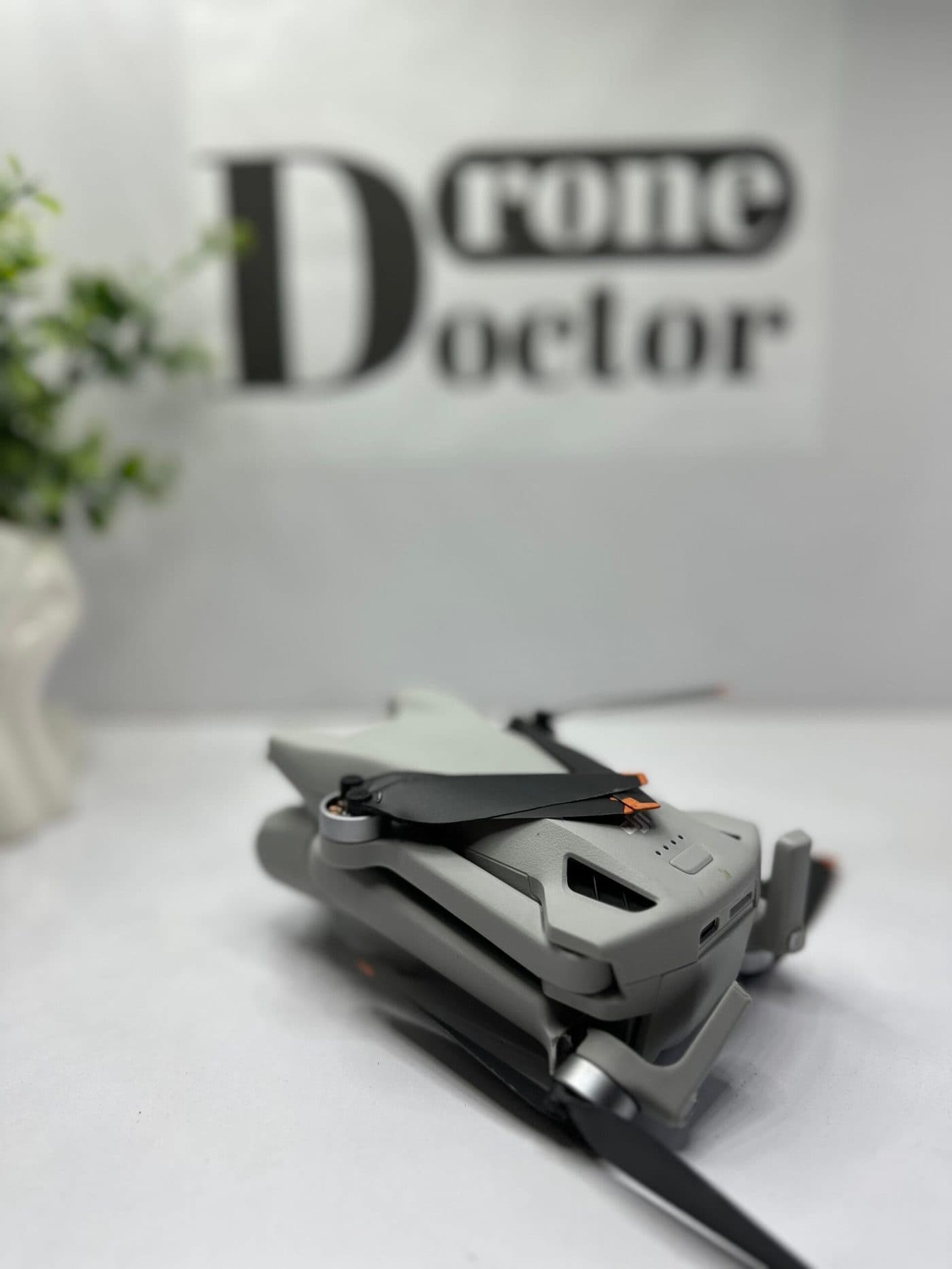 Dronă DJI în Service-ul DroneDoctor