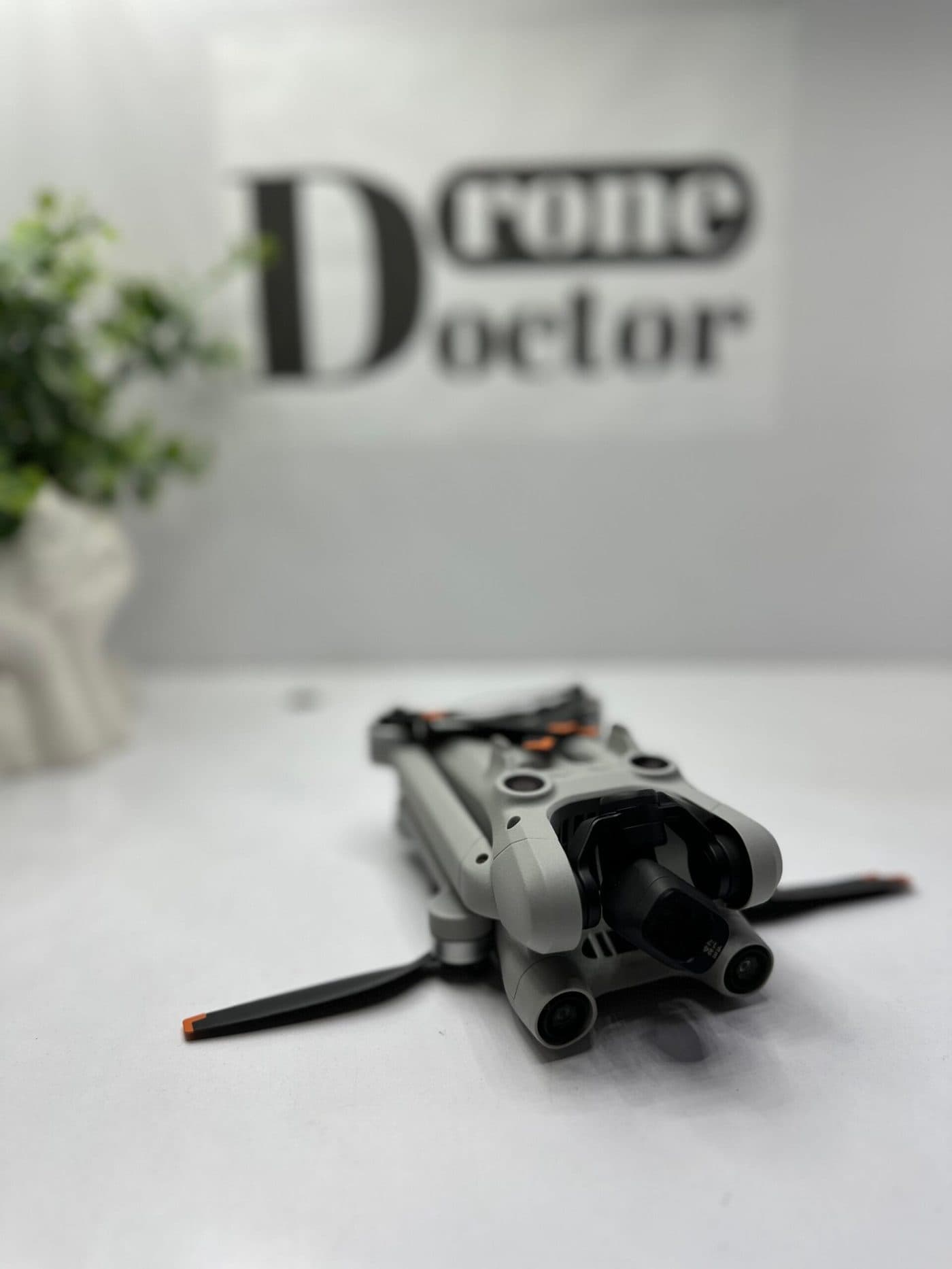Dronă DJI în Service-ul DroneDoctor