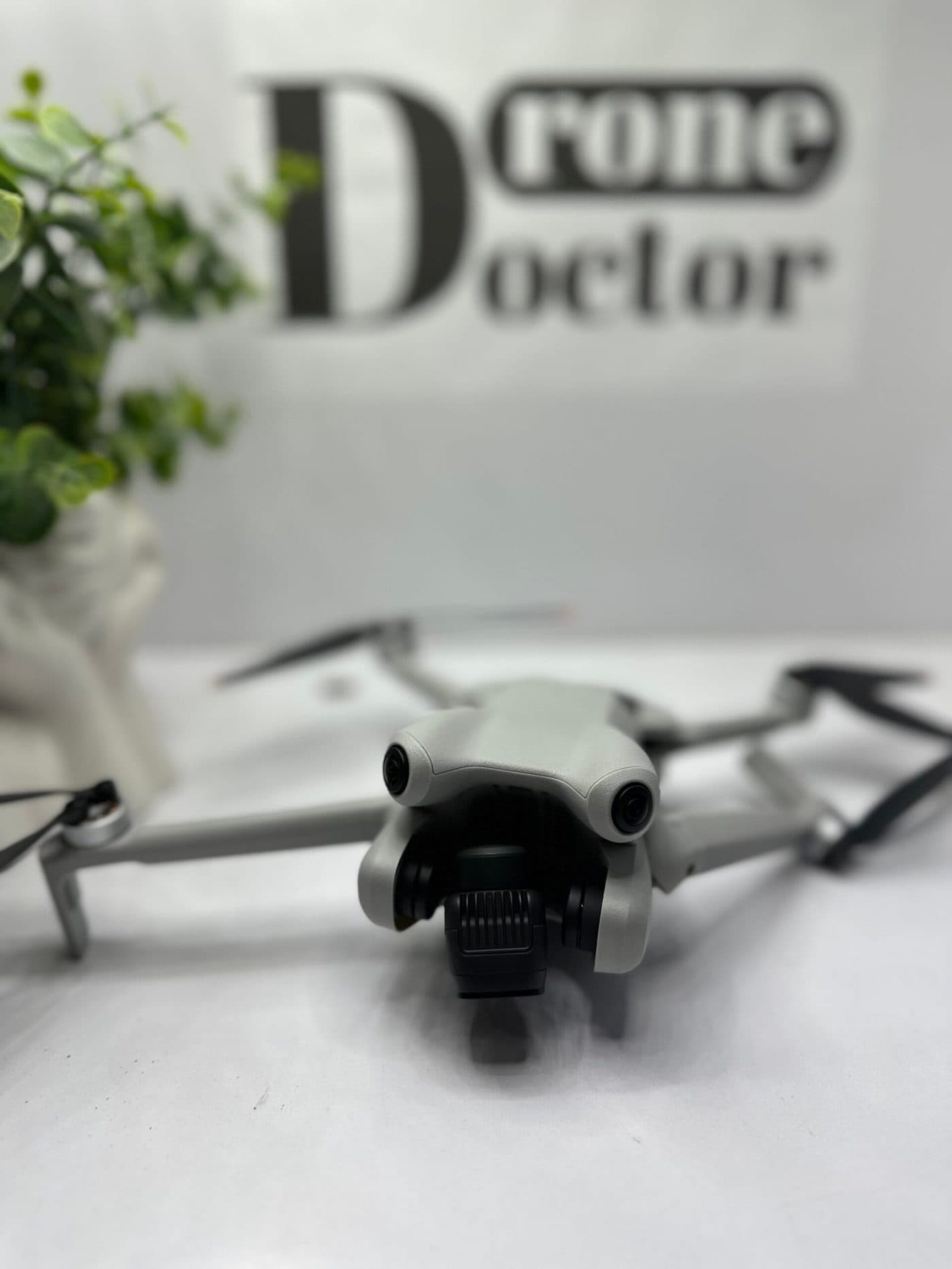 Dronă DJI în Service-ul DroneDoctor