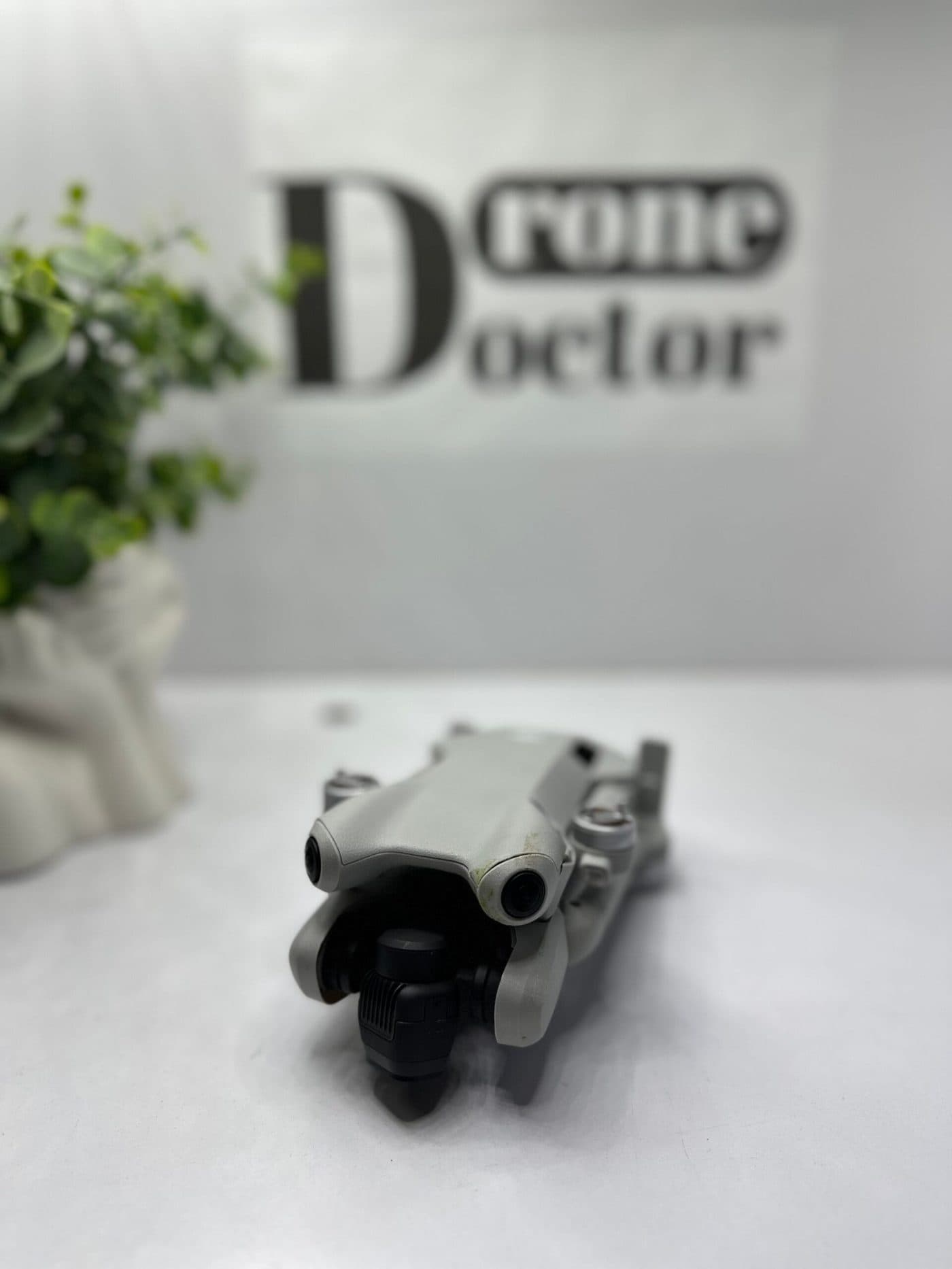 Dronă DJI în Service-ul DroneDoctor
