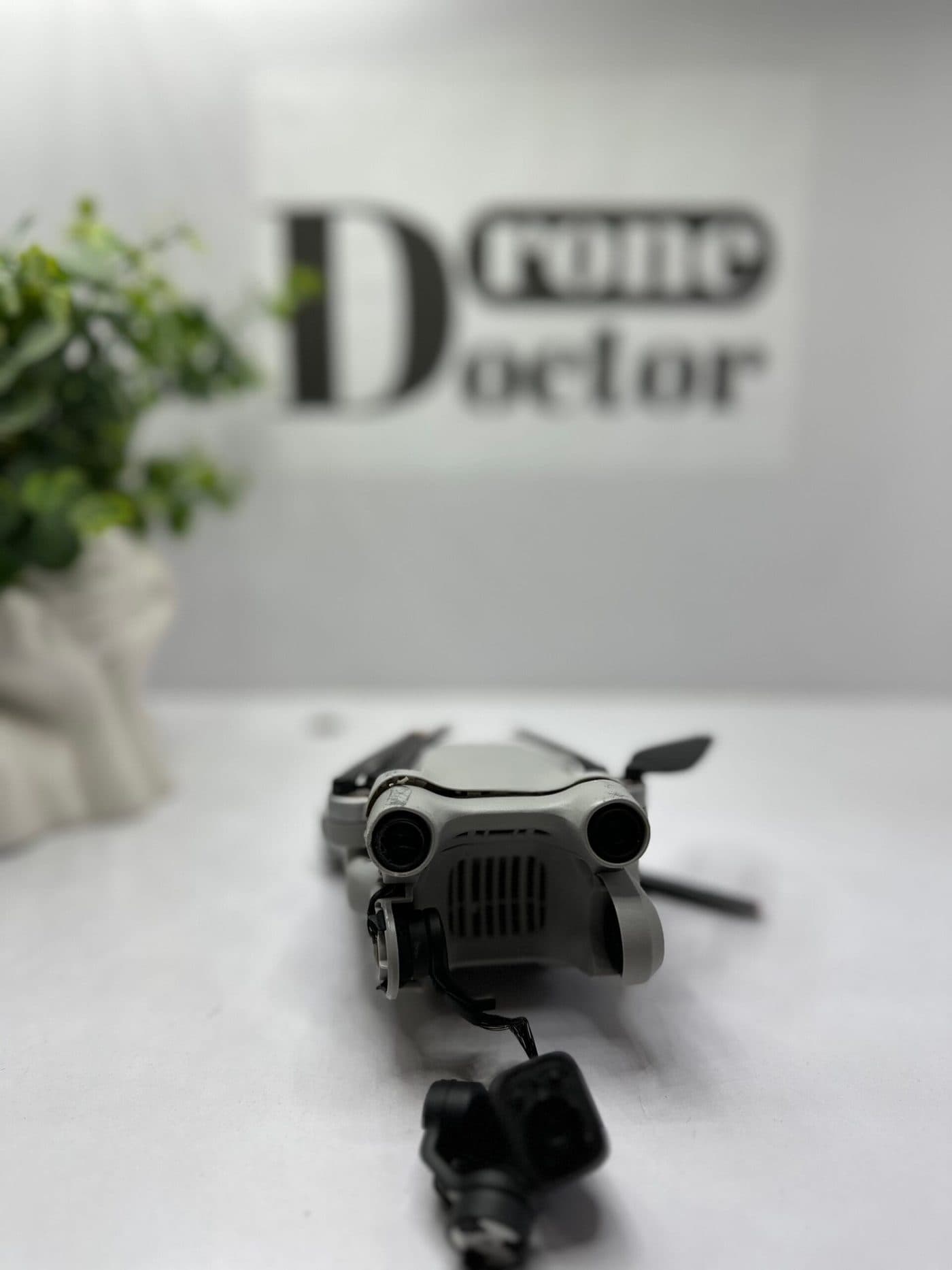 Dronă DJI în Service-ul DroneDoctor