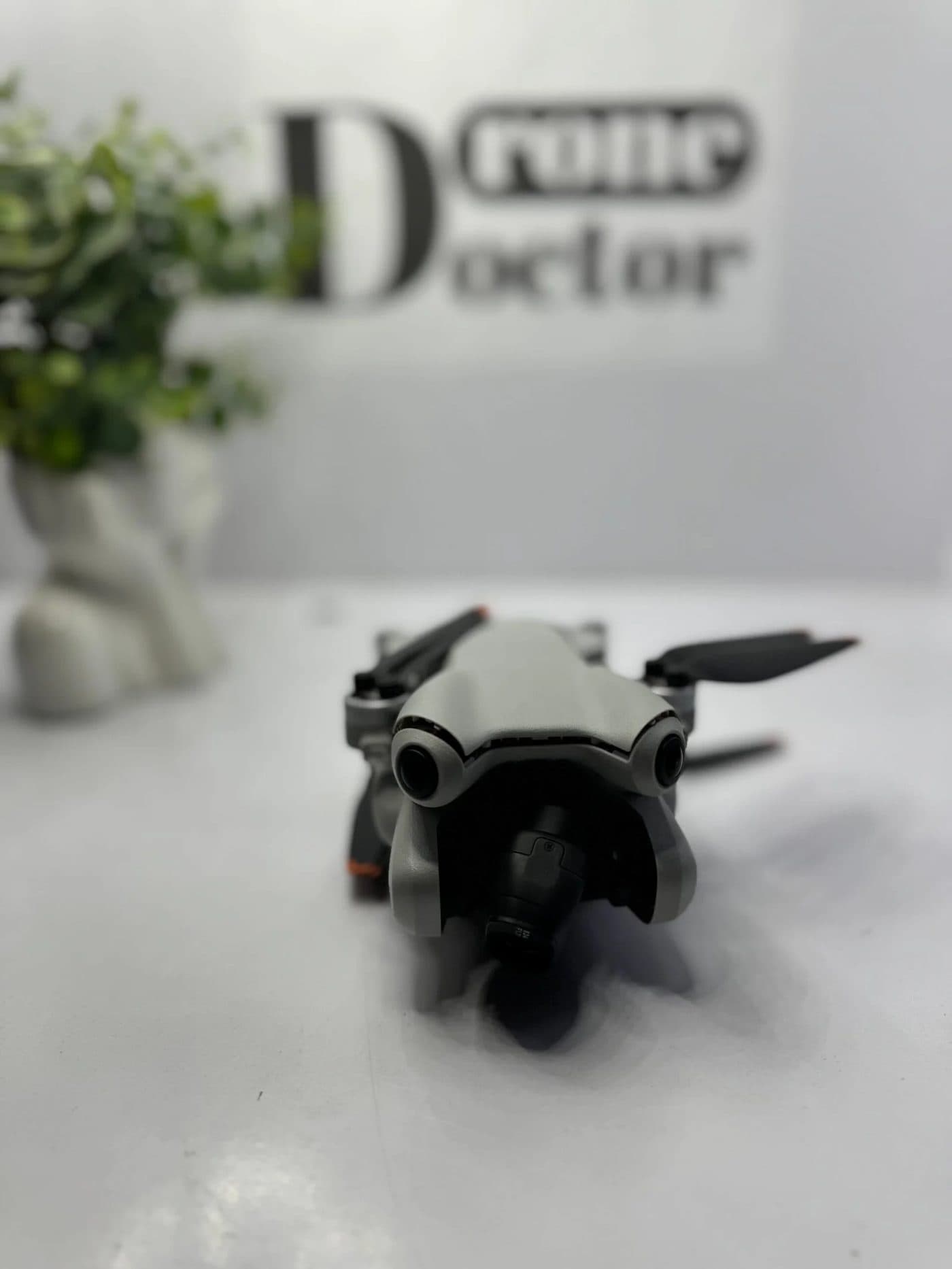 Dronă DJI în Service-ul DroneDoctor