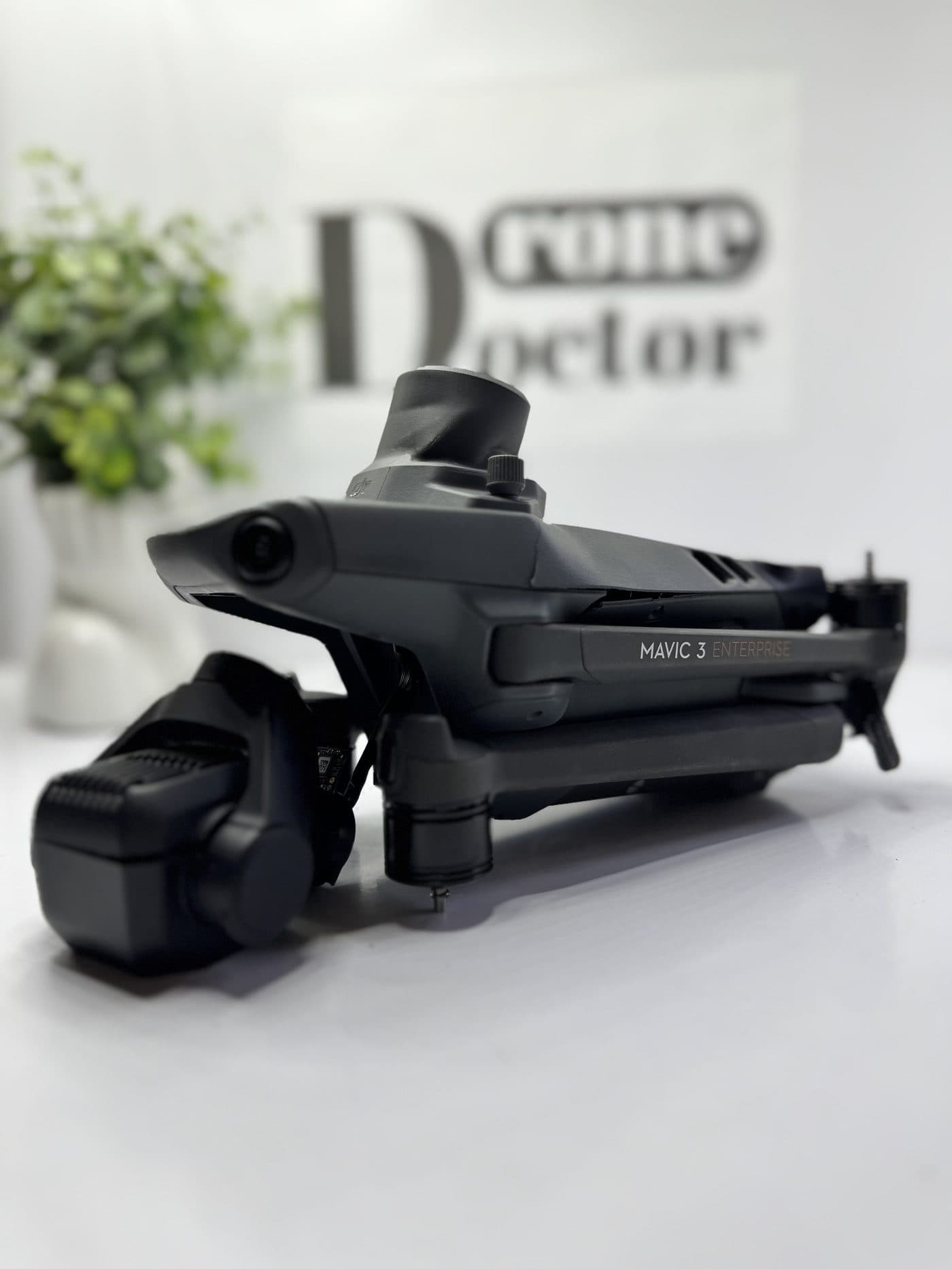 Dronă DJI în Service-ul DroneDoctor