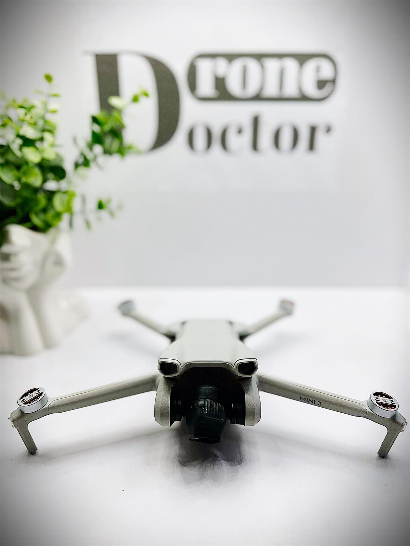 Dronă DJI în Service-ul DroneDoctor