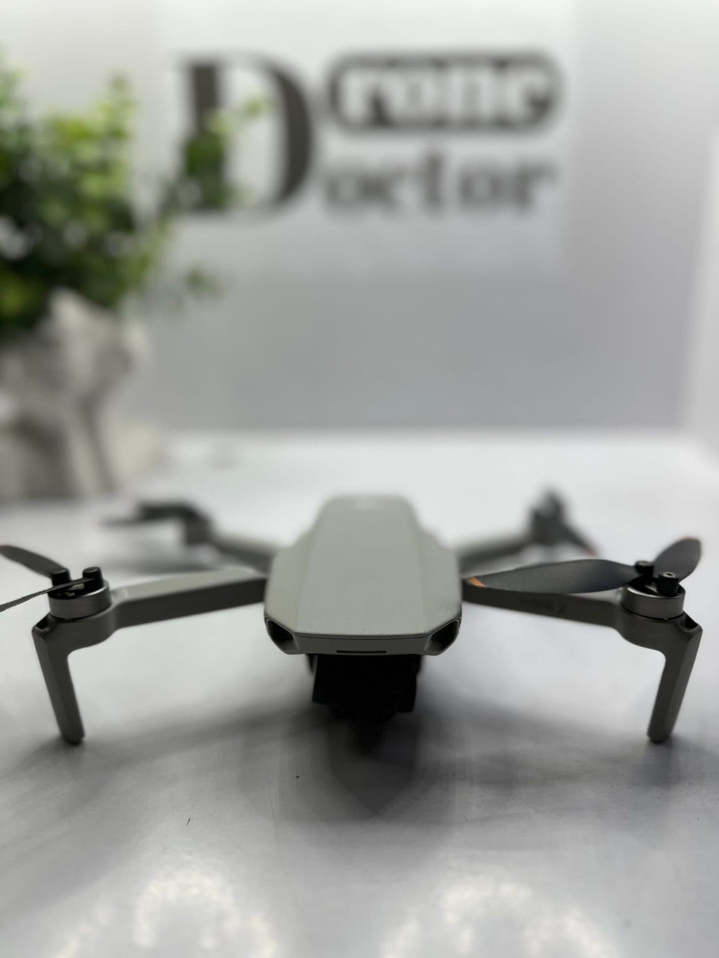 Dronă DJI în Service-ul DroneDoctor