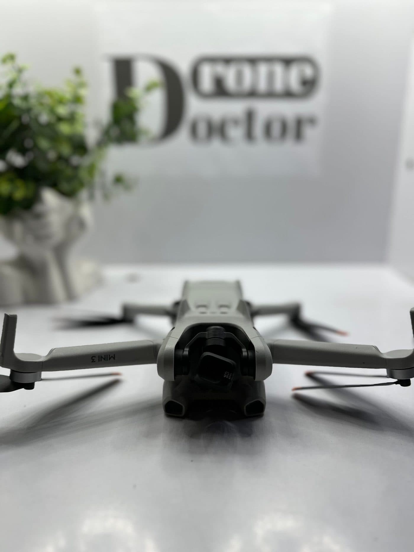 Dronă DJI în Service-ul DroneDoctor