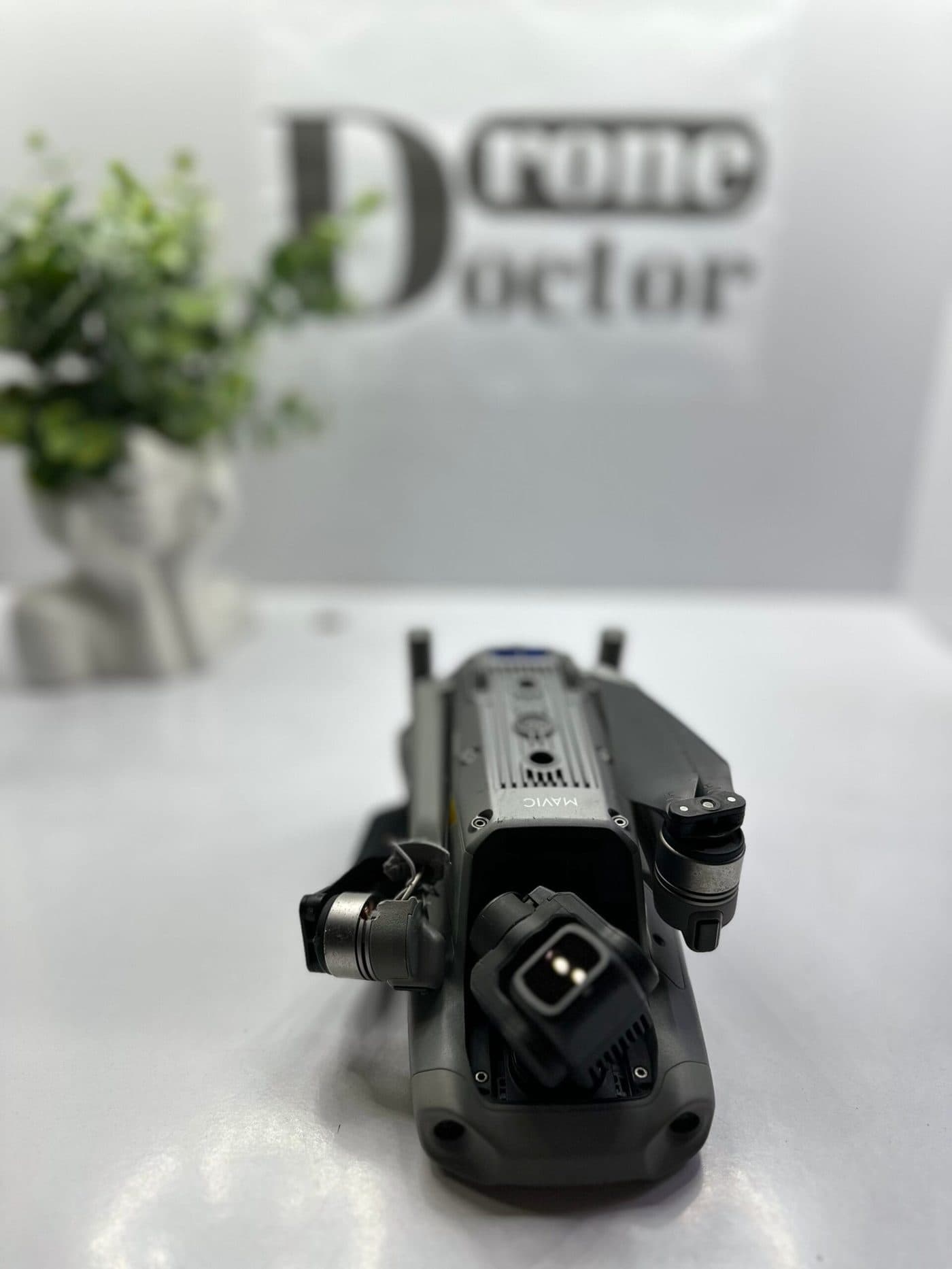 Dronă DJI în Service-ul DroneDoctor